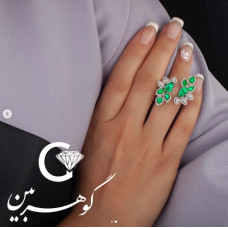 diamond and emerald ring