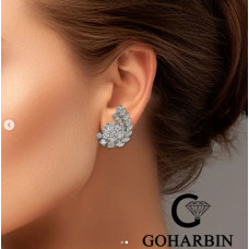 Diamond earrings 