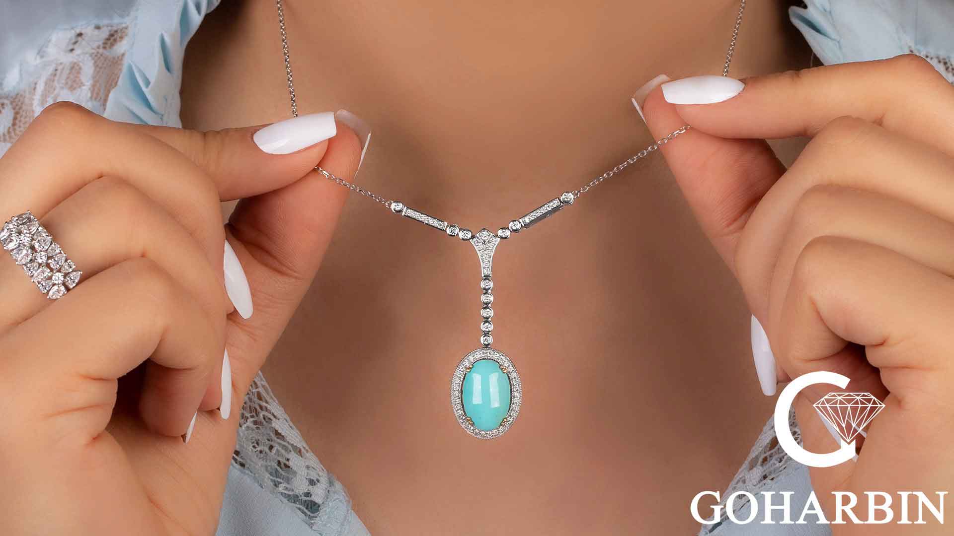 Brilliant and turquoise necklace